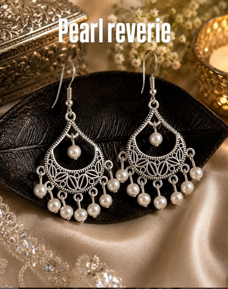 Pearl Reverie Earrings