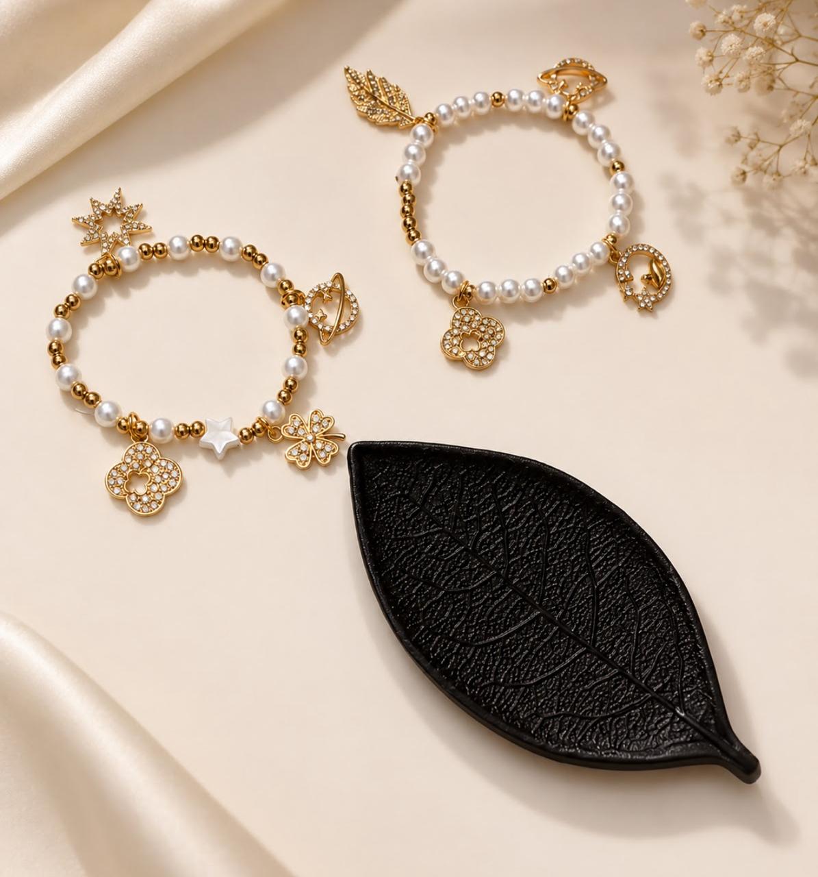 Charmful bracelets set of 2