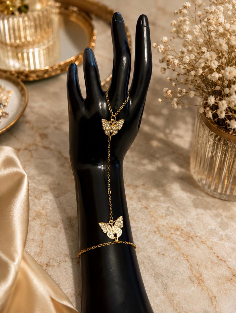 Butterfly grace ring-to-bracelet chain