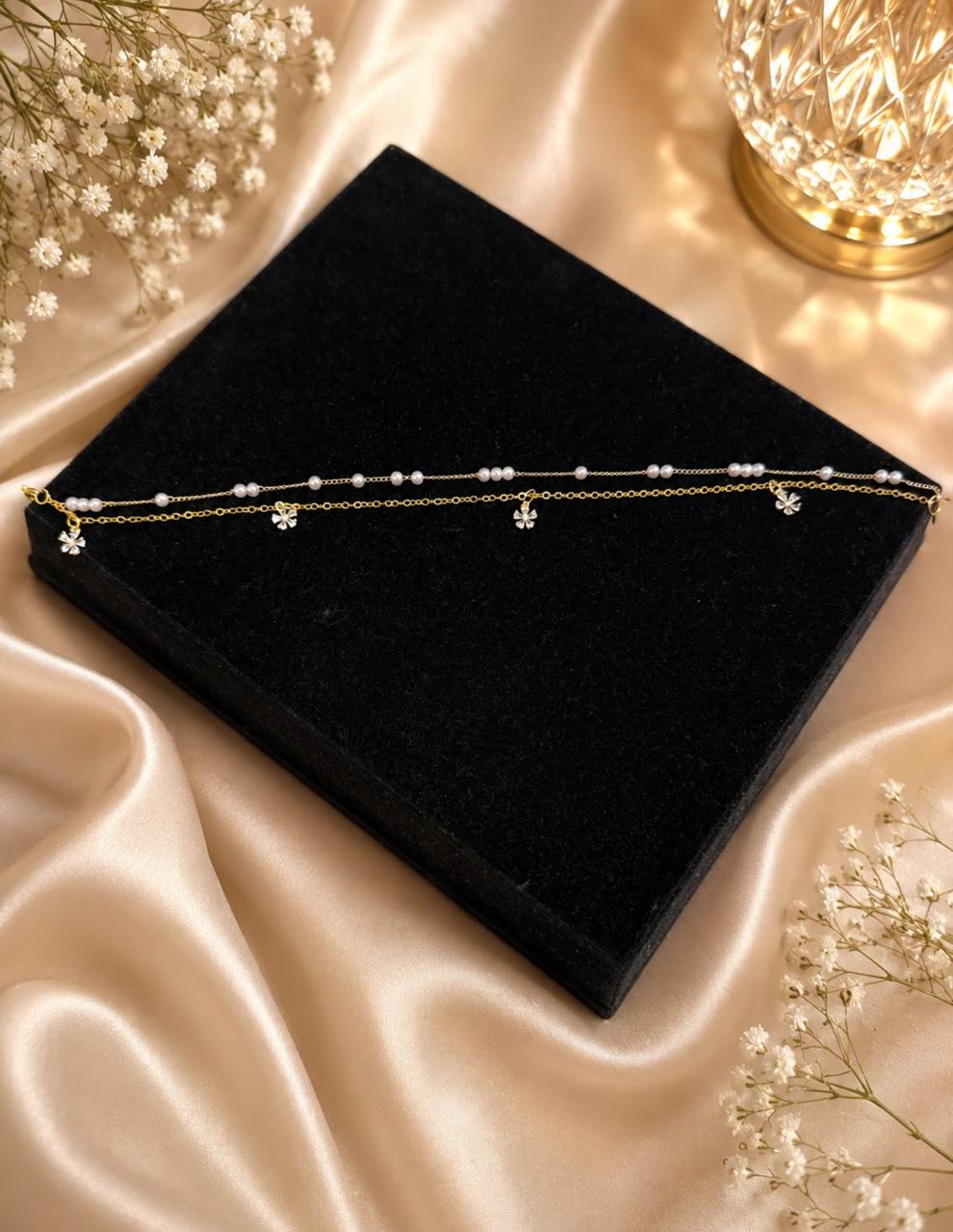 Pearl blossom anklet